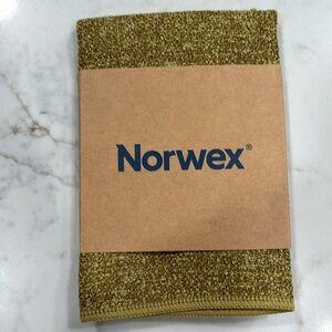 Norwex Veggie and Fruit Scrub Cloth -NEW